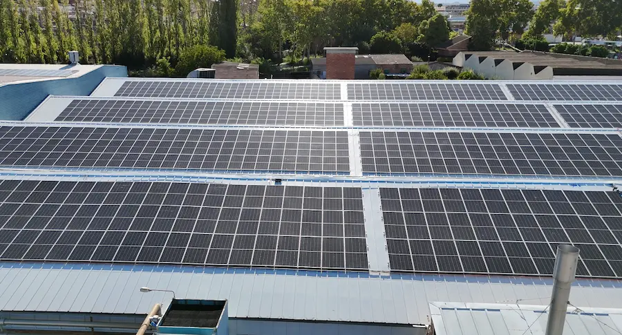 permiso para instalar placas solares